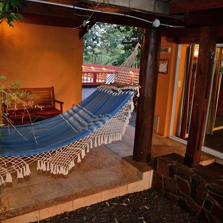Posada Del Chaman Iguazu ปูแอร์โตอีกวาซู ภายนอก รูปภาพ