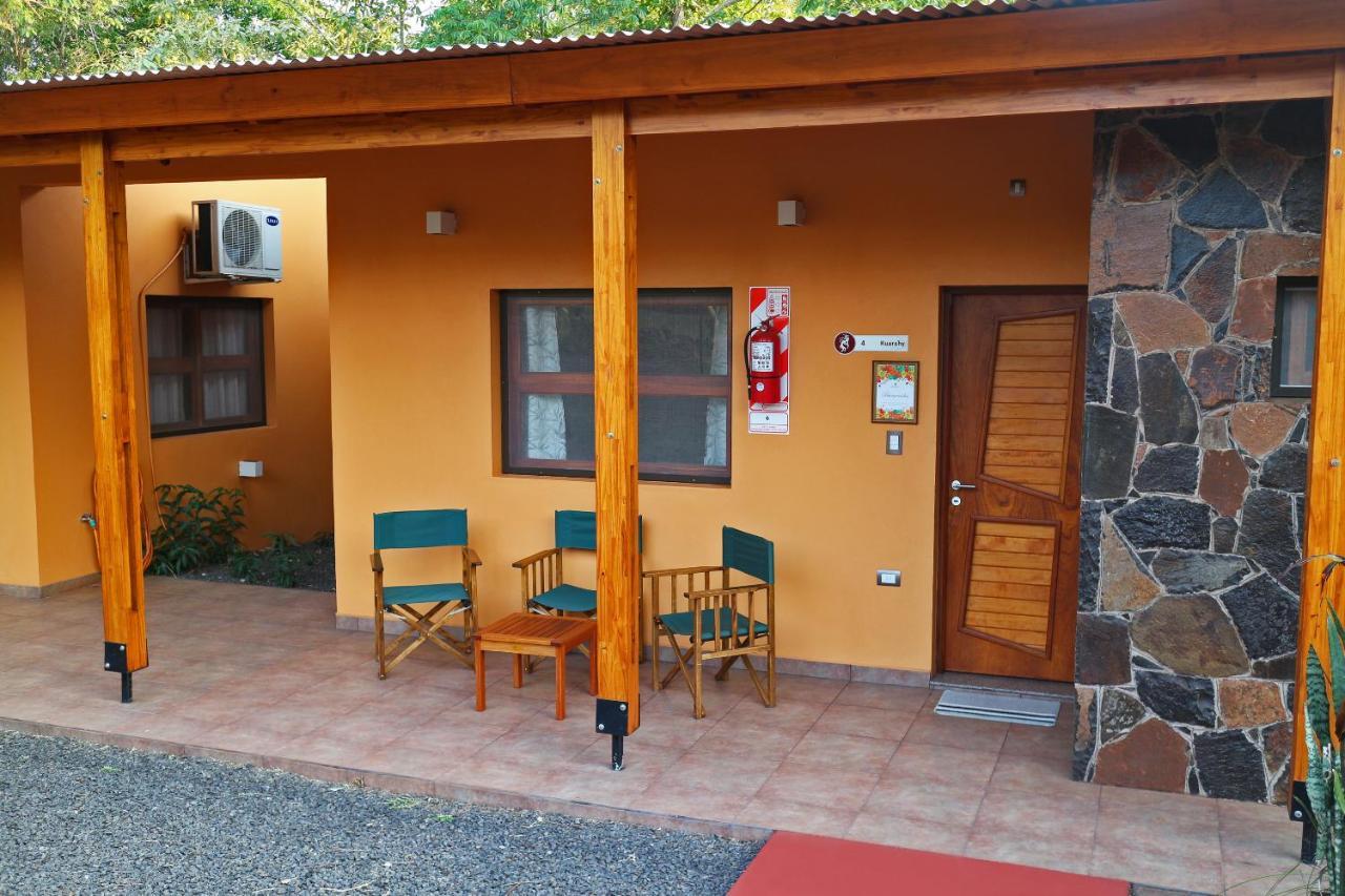 Posada Del Chaman Iguazu ปูแอร์โตอีกวาซู ภายนอก รูปภาพ