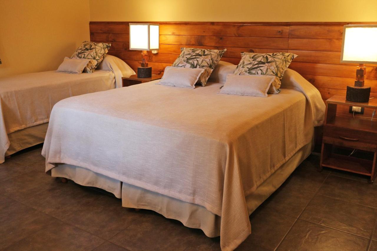 Posada Del Chaman Iguazu ปูแอร์โตอีกวาซู ภายนอก รูปภาพ