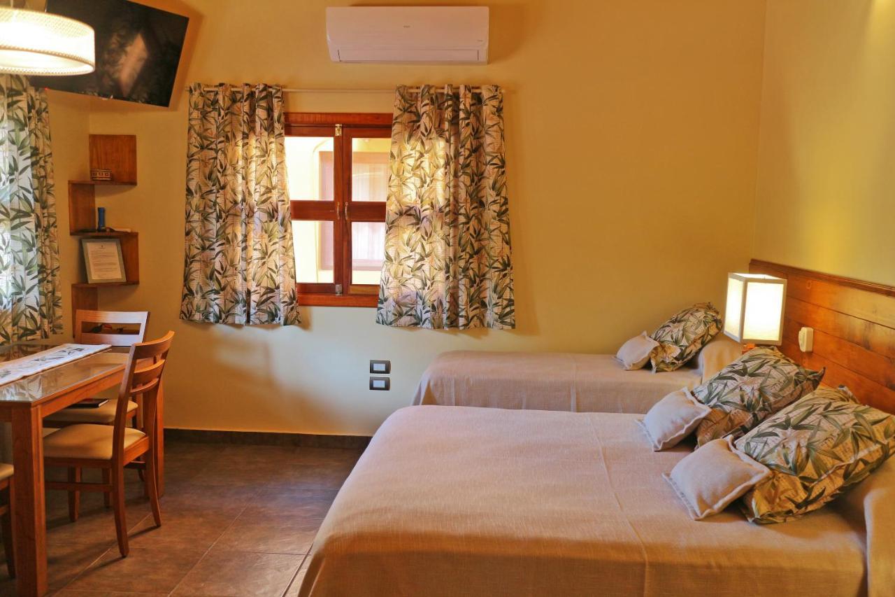 Posada Del Chaman Iguazu ปูแอร์โตอีกวาซู ภายนอก รูปภาพ