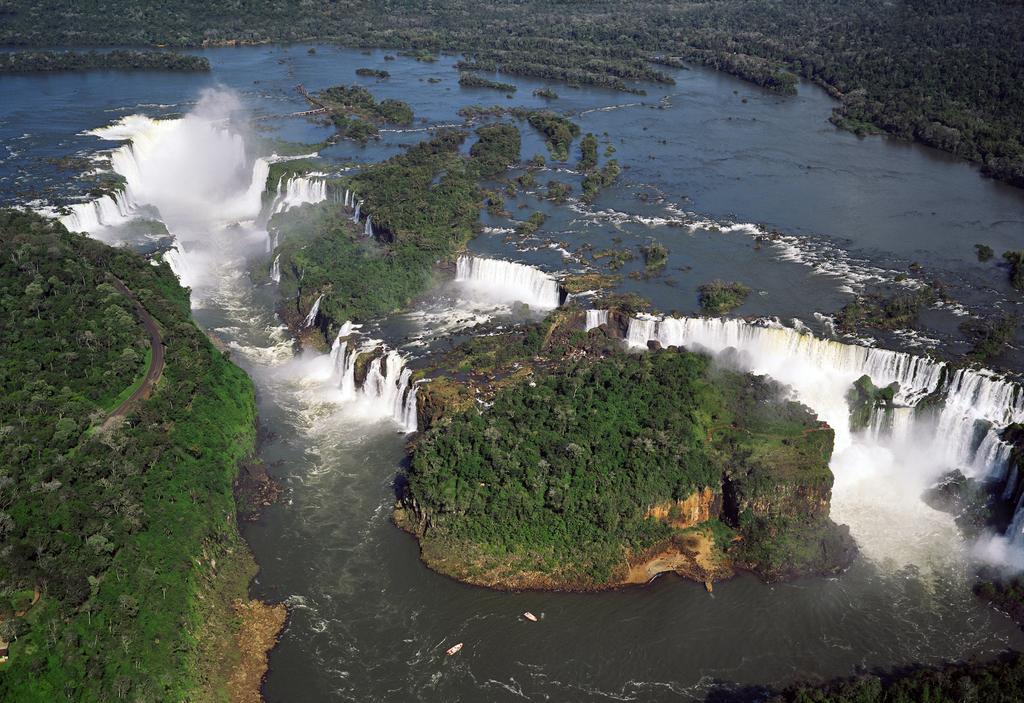 Posada Del Chaman Iguazu ปูแอร์โตอีกวาซู ภายนอก รูปภาพ