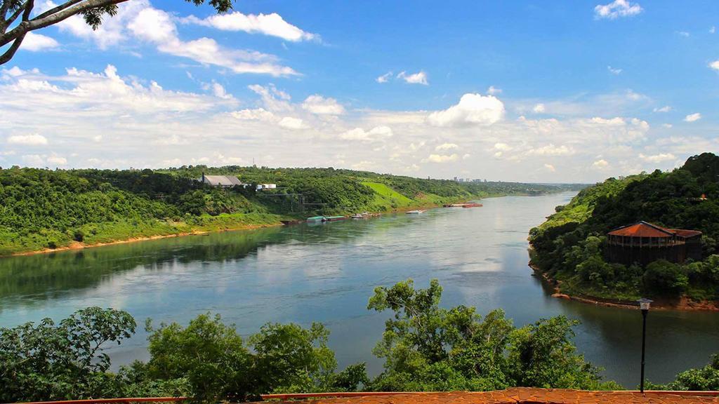 Posada Del Chaman Iguazu ปูแอร์โตอีกวาซู ภายนอก รูปภาพ